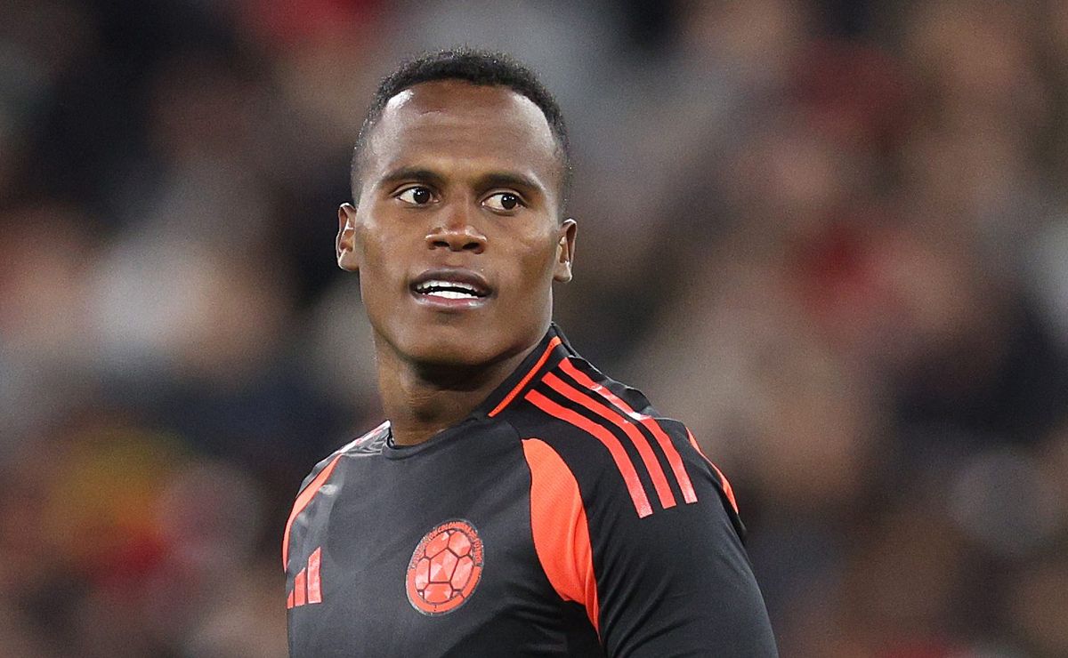 Jhon Arias recebe proposta de R$ 136 milhões do Flamengo e negócio tem definição em disputa com Palmeiras