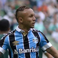 Grêmio vai para tudo ou nada por Everton Cebolinha e conta com a vontade do atacante