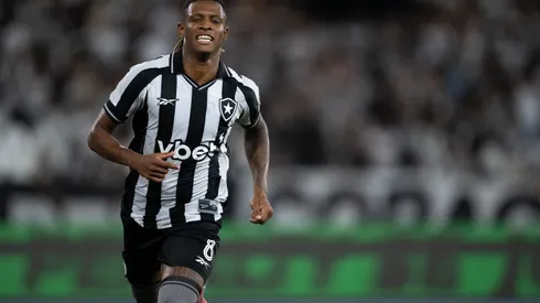 RJ – RIO DE JANEIRO – 29/01/2026 – BRASILEIRO A 2026, BOTAFOGO X CRUZEIRO – Danilo jogador do Botafogo durante partida contra o Cruzeiro no estadio Engenhao pelo campeonato Brasileiro A 2026. Foto: Jorge Rodrigues/AGIF