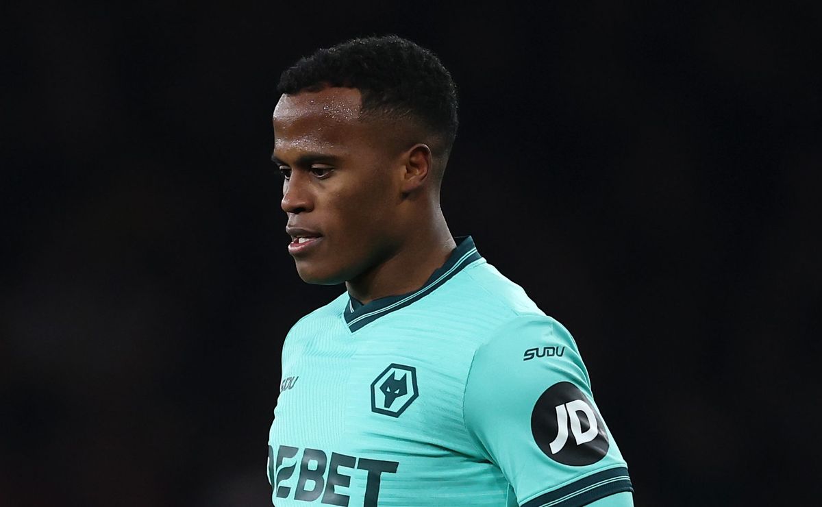 Jhon Arias fecha salário de R$ 2,5 milhões e encerra novela entre Palmeiras, Flamengo ou Fluminense escolhendo Verdão