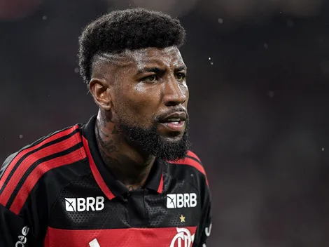 Torcida do Flamengo critica Royal