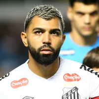 Gabigol perde gol inacreditável em Santos x São Paulo
