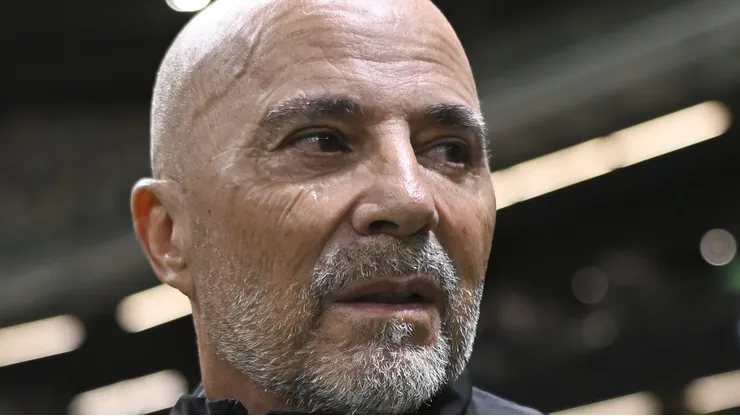 Jorge Sampaoli, técnico do Atlético Mineiro em partida pelo campeonato brasileiro (Foto: Pedro Vilela/Getty Images)