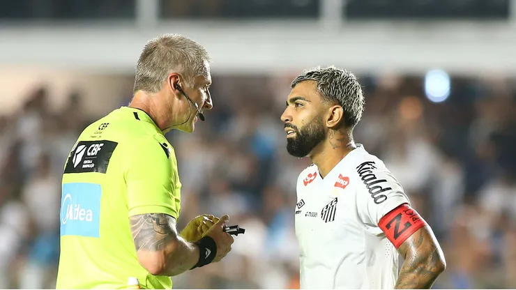 Anderson Daronco, árbitro de Santos x São Paulo no Brasileirão nato Brasileiro