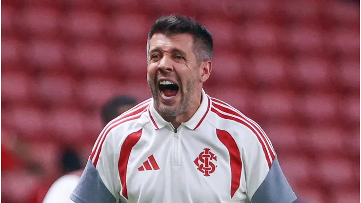 Paulo Pezzolano, treinador do Internacional