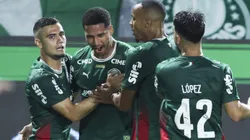 Palmeiras goleia o Vitória e vence a primeira no Campeonato Brasileiro