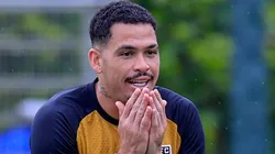 Luciano jogador do São Paulo durante treino no Centro de Treinamento CT Barra Funda.