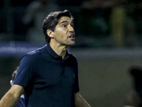 Abel Ferreira cita o Flamengo ao vivo na coletiva do Palmeiras