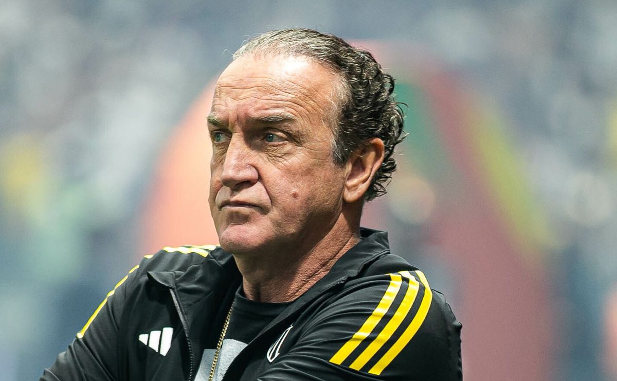 Cuca contratado pelo Santos para substituir Vojvoda ganha ainda mais força após novo tropeço no Brasileirão