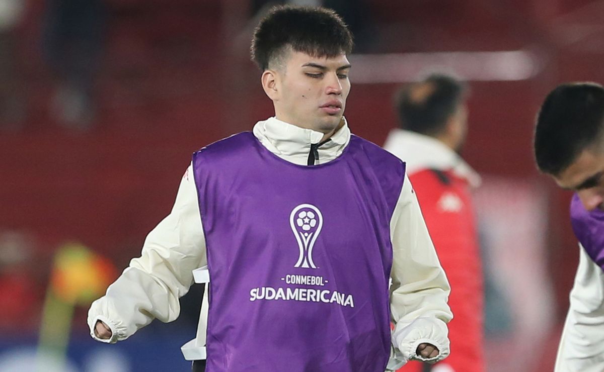 Grêmio irá adquirir 50% do volante argentino Leonel Pérez, do Huracán, por R$ 13 milhões