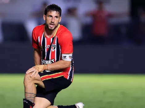 Calleri quebra silêncio em clássico e salva o São Paulo