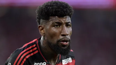 Emerson Royal jogador do Flamengo durante partida contra o Palmeiras no estadio Maracana