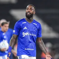 Brasil dispara em contratações globais