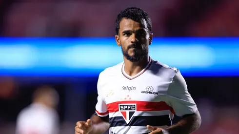 Danielzinho assume papel central no São Paulo e sustenta equilíbrio em clássico contra o Santos – Marcello ZambranaAGIF
