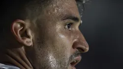 Victor Luís não foi relacionado pelo Vasco contra a Chapecoense