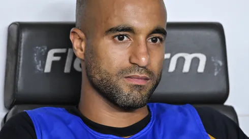 SP – SANTOS – 04/02/2026 – BRASILEIRO A 2026, SANTOS X SAO PAULO – Lucas jogador do Sao Paulo durante partida contra o Santos no estadio Vila Belmiro pelo campeonato Brasileiro A 2026. Foto: Jota Erre/AGIF