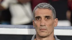 Vojvoda recebe respaldo da diretoria.
