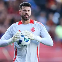 Com saída de Ivan, Internacional decide não contratar novo goleiro