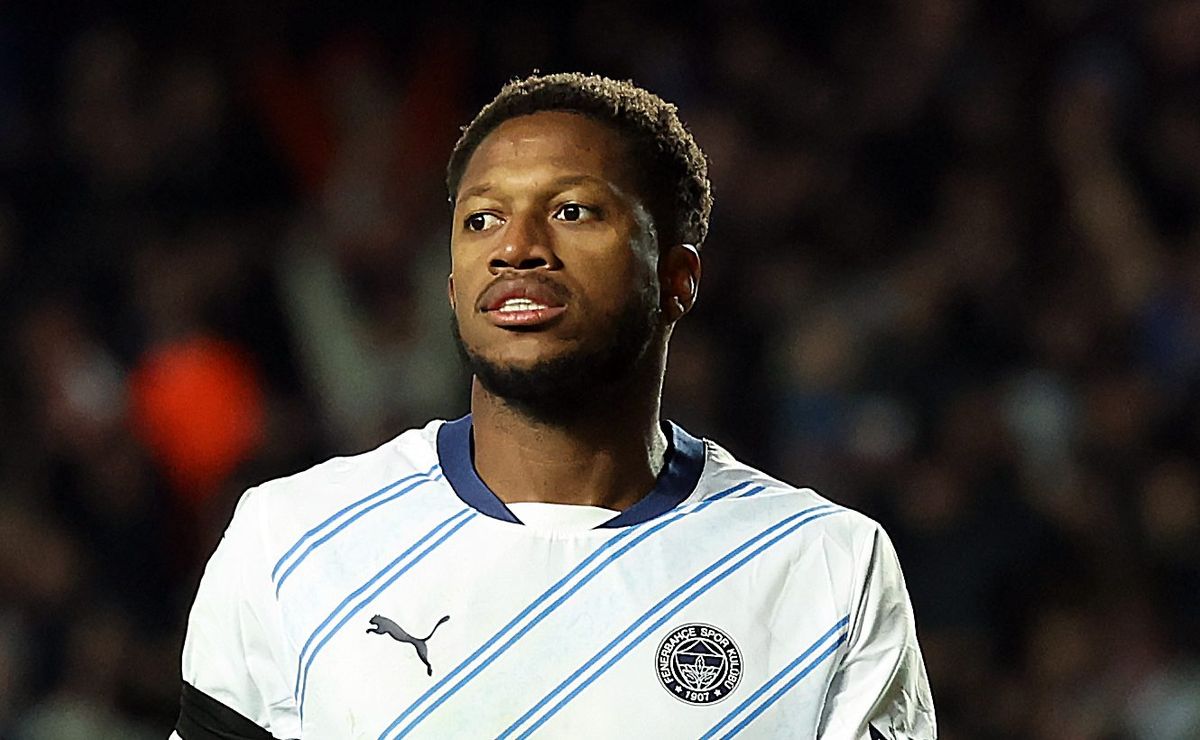 Fred recebe R$ 31,2 milhões em salários por ano e contratação no Palmeiras fica mais distante por valores