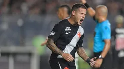 Philippe Coutinho rescindiu com o Vasco da Gama.