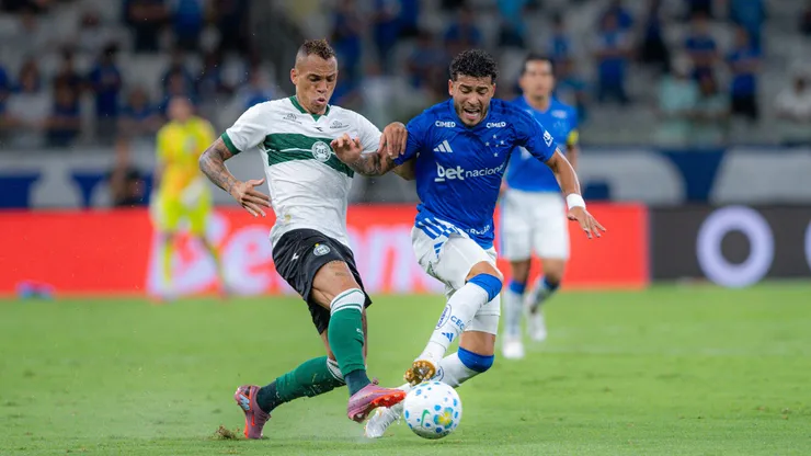 MG - BELO HORIZONTE - 05/02/2026 - BRASILEIRO A 2026, CRUZEIRO X CORITIBA - Wilian jogador do Cruzeiro durante partida contra o Coritiba no estadio Mineirao pelo campeonato Brasileiro A 2026. Foto: Alessandra Torres/AGIF