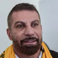 Pedrinho é pressionado no Vasco para demitir Fernando Diniz após tropeço