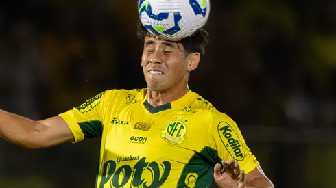 Jose Aldo jogador do Mirassol durante partida contra o Cruzeiro no estadio Jose Maria de Campos Maia pelo campeonato Brasileiro A 2025.