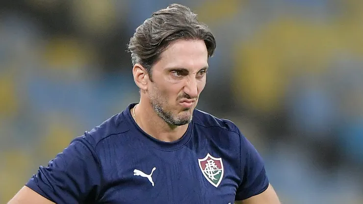 Luis Zubeldia técnico do Fluminense durante partida contra o Gremio no estadio Maracanã pelo campeonato Brasileiro A 2026.