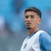 Grêmio busca negociar Dodi e Cuellar no mercado da bola