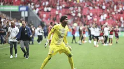 Corinthians volta a passar jogos sem sofrer gols e reacende debate sobre solidez defensiva - Mateus BonomiAGIF