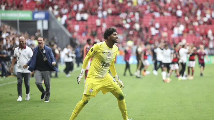 Corinthians volta a passar jogos sem sofrer gols e reacende debate sobre solidez defensiva - Mateus BonomiAGIF
