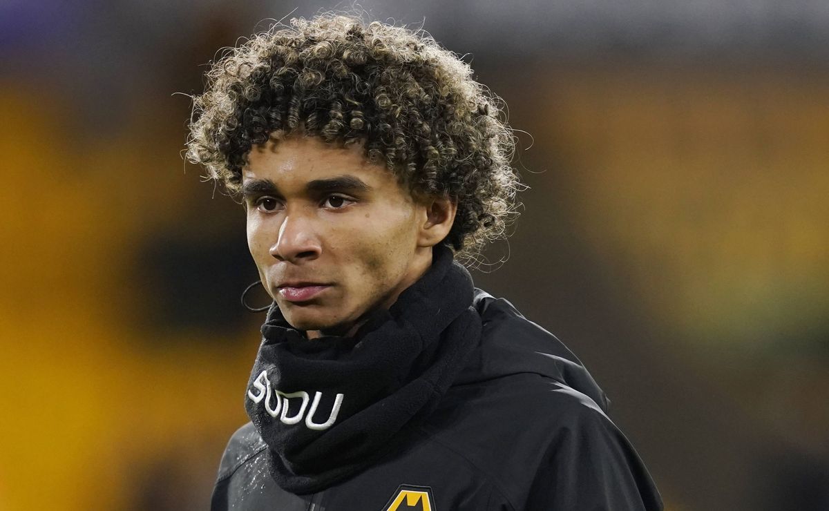 Diretor do Wolverhampton cita Pedro Lima no Palmeiras, mas negociação não tem proposta oficial