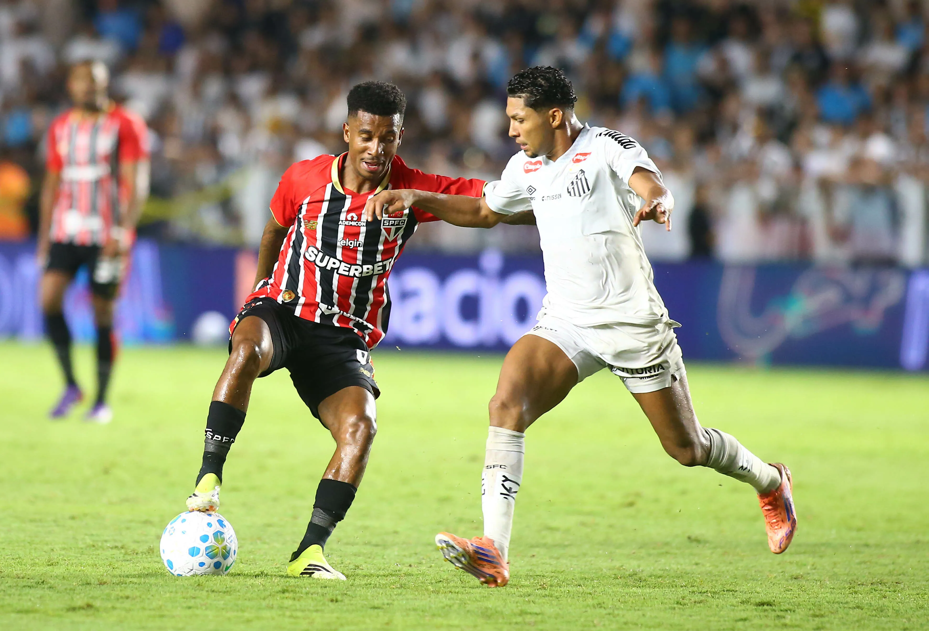 Santos ficou no empate com o São Paulo pelo Brasileirão. Foto: Mauricio De Souza/AGIF