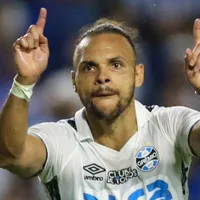 Grêmio esquece Braithwaite e quer um novo camisa 9