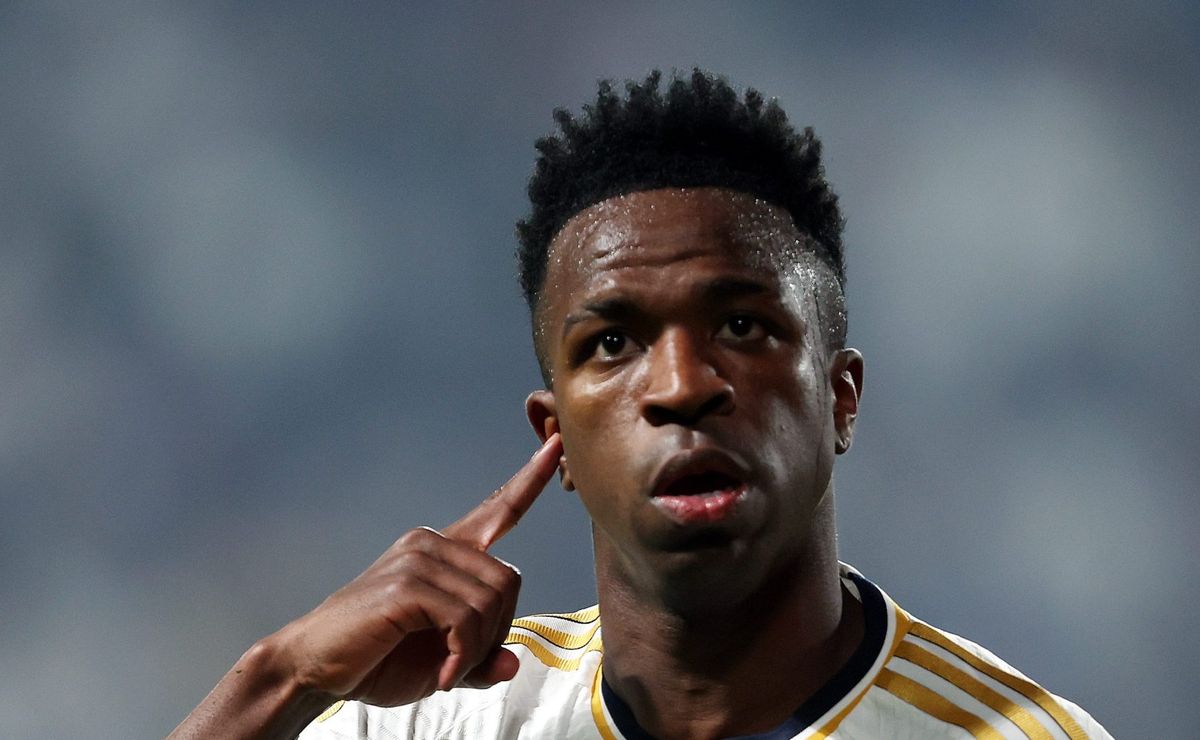 Bap faz discurso definitivo sobre possível volta de Vini Jr. ao Flamengo: “Ainda não está ao alcance”