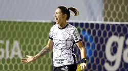 Gabi Zanotti comemorando gol. Foto: Thiago Calil/AGIF