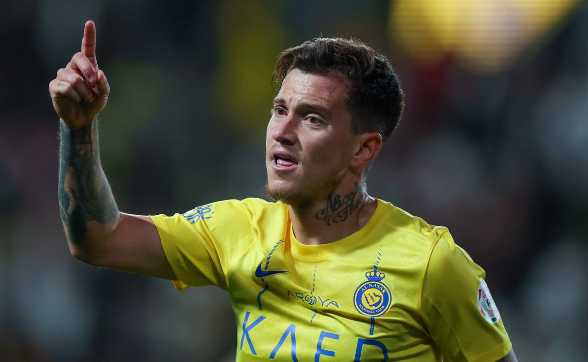 Internacional decide ir atrás de Otávio; mas estafe deixa claro que contrato com Al Qadsiah continua