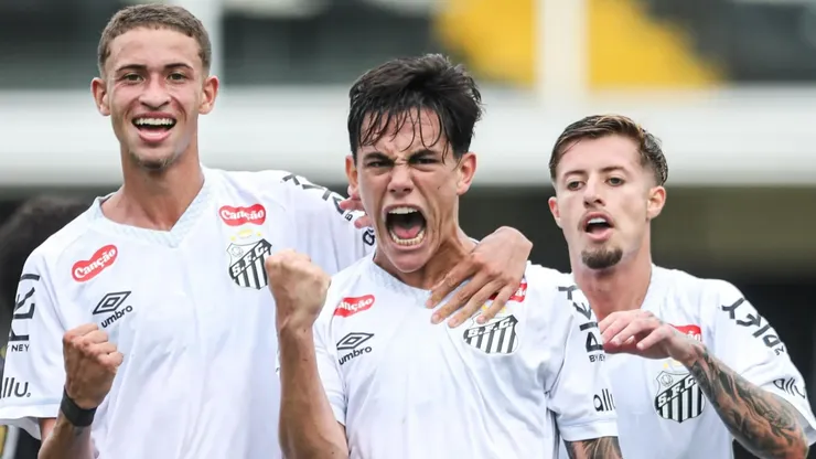 Enzo Boer, meia do Santos