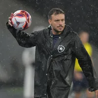 Botafogo acelera negociações por reforços