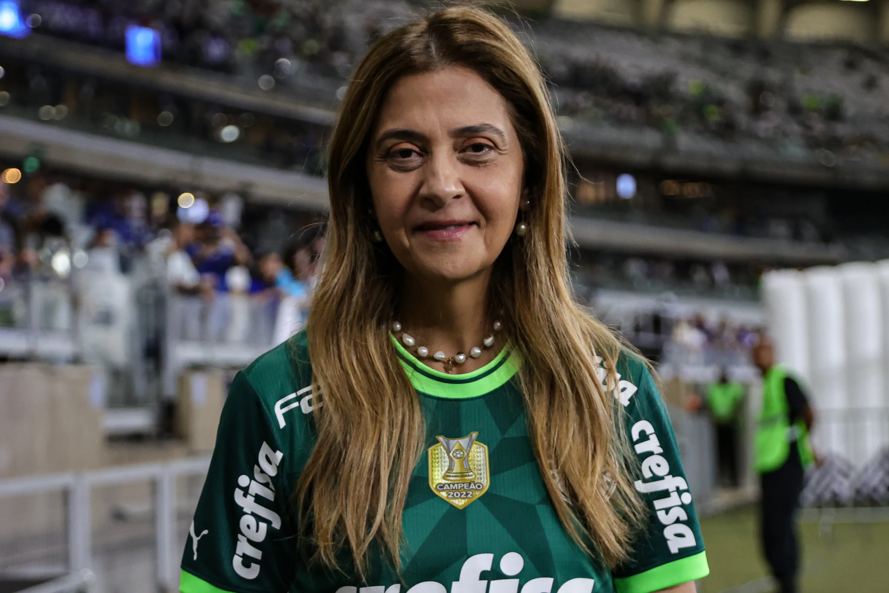 Diretoria de Leila Pereira busca novos reforços. Foto: Gilson Lobo/AGIF