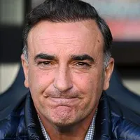 Carlos Carvalhal ganha força no Cruzeiro para substituir Tite