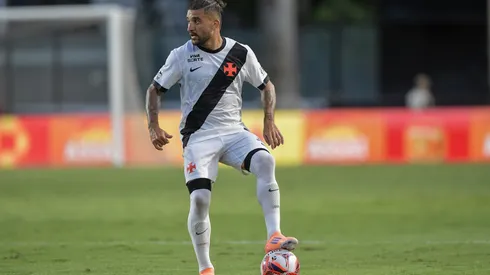 Victor Luís foi oferecido ao Internacional – Foto: Thiago Ribeiro/AGIF
