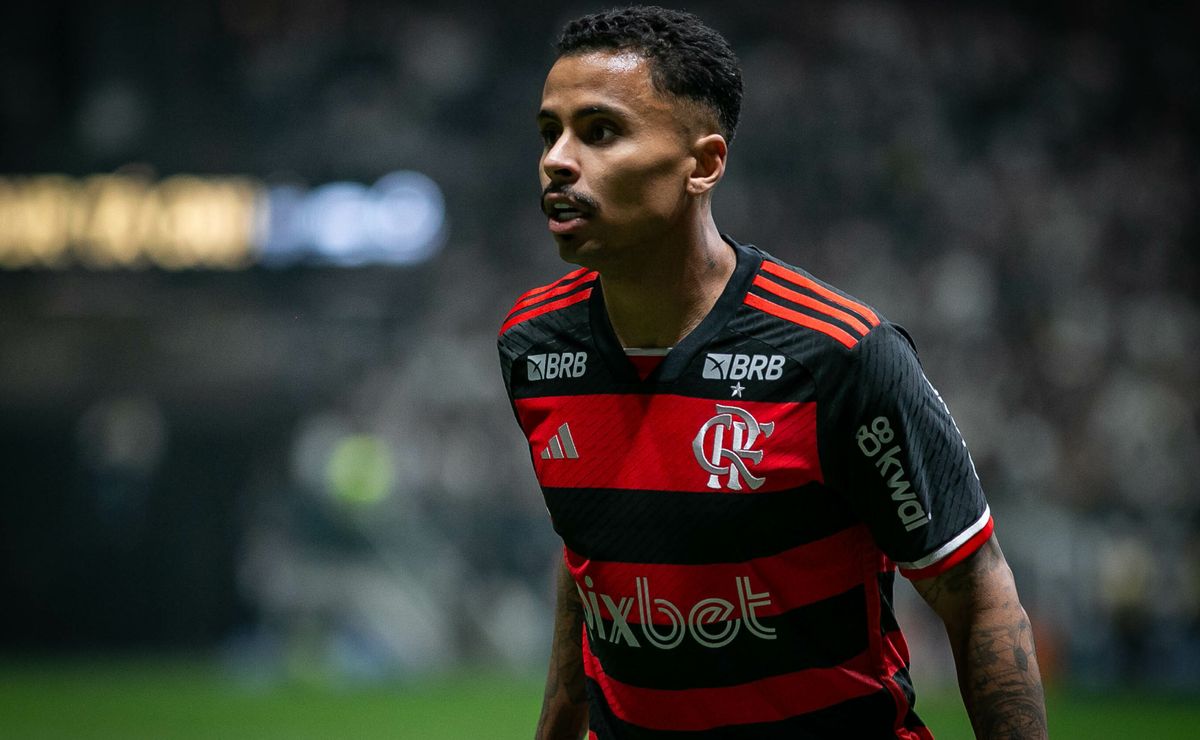 Vasco sofre ‘chapéu’ do Corinthians em disputa acirrada por Allan no mercado da bola