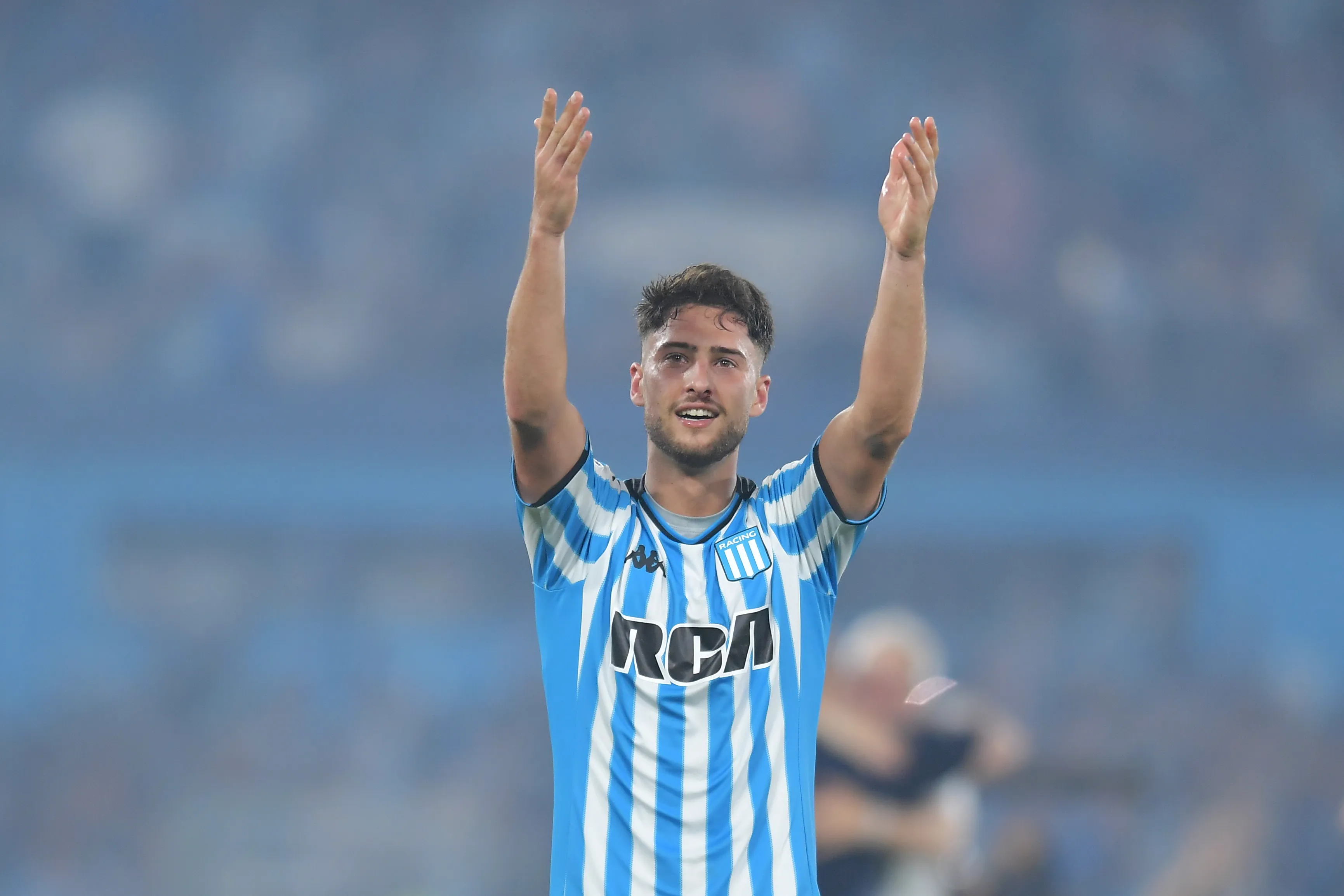 Marco Di Cesare se destacou com a camisa do Racing. Photo by Marcelo Endelli/Getty Images