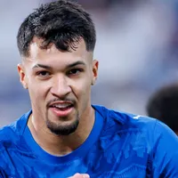 Torcida do Flamengo 'reprova' preferência por Richarlison