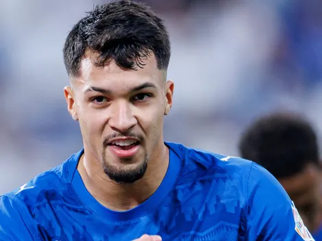 Torcida do Flamengo 'reprova' preferência por Richarlison