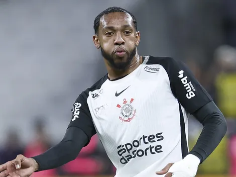 Martínez se reapresenta no Corinthians e retorno é confirmado