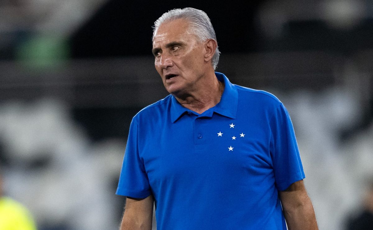 Tite cobra mais maturidade do elenco do Cruzeiro para reagir após sofrer gols nos jogos recentes