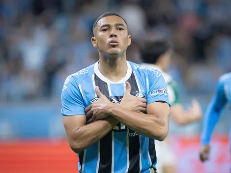 Carlos Vinícius salva o Grêmio na vitória contra Novo Hamburgo