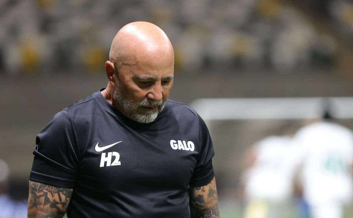 Torcida do Atlético-MG acaba de ‘mandar a real’ após pênalti não marcado contra o Athletic